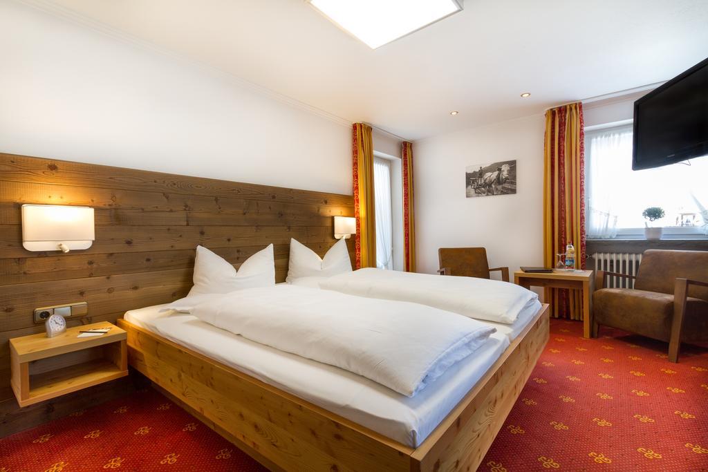 אוברמייזלשטיין Wohlfuehlhotel Berwanger Hof מראה חיצוני תמונה
